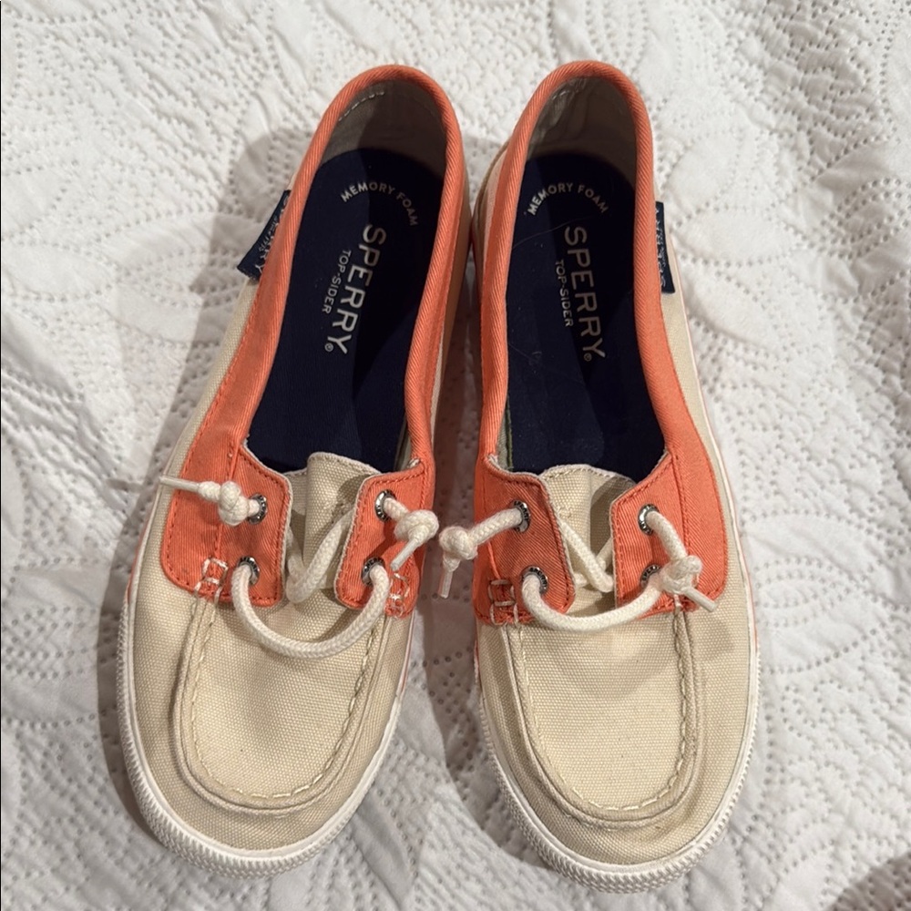 Sperry Coral and Beige Boat Shoes